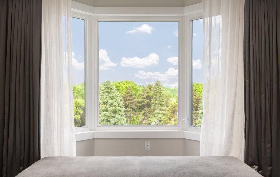 Як обрати металево-пластикові та світлові вікна: поради від експертів Благосвіта